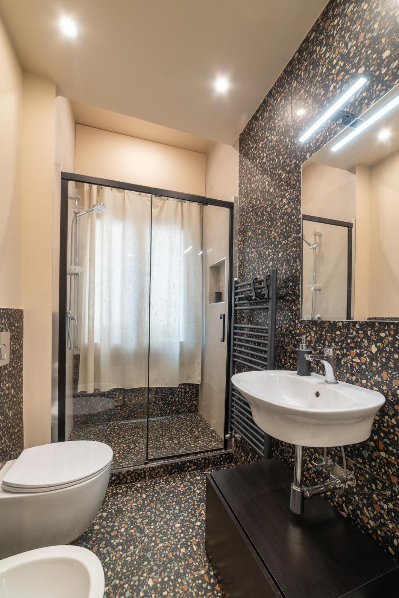 Casa Daura - Your Comfortable Apartment In Bologna - Parking מראה חיצוני תמונה